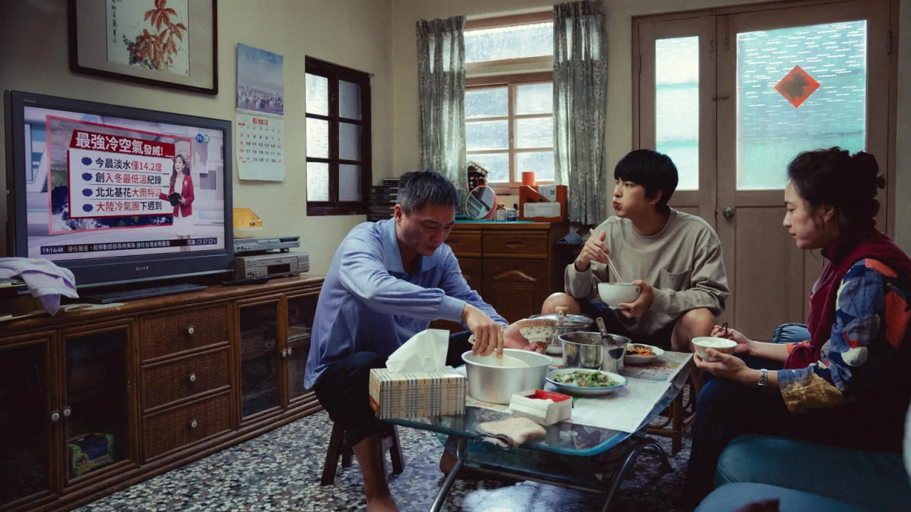 เรื่องราวในครอบครัว 3／3 โปรดิวเซอร์ผู้เชี่ยวชาญ “ช่วยเต็มที่” การประชุมเข้มข้นเหมือน “ค่ายรบ”