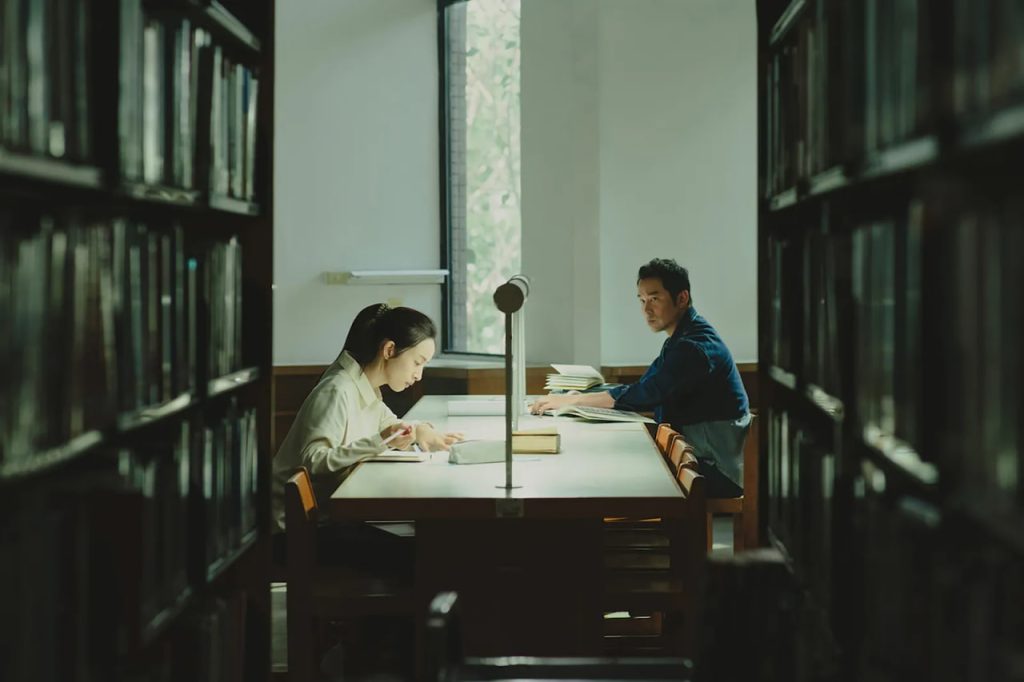 พลังของการลงพื้นที่: รากฐานของ Deep Quiet และประเด็นความรุนแรงในครอบครัว