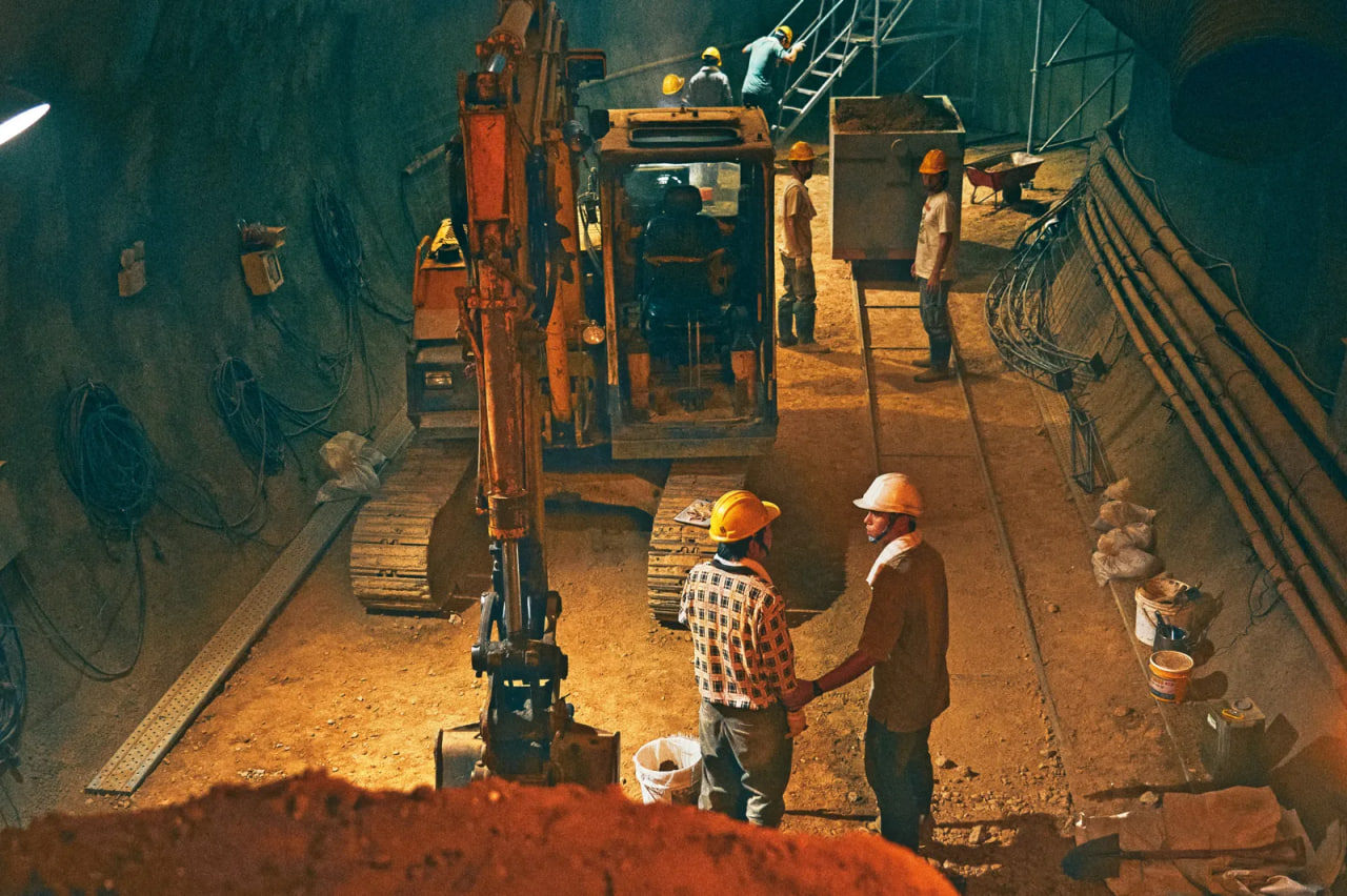 กรณีศึกษา: คนงานรถไฟฟ้ากับ "โรคจากความกดอากาศ" ความจริงที่ถูกกลบฝัง